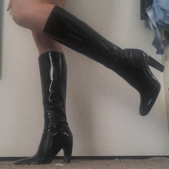 NEW WITH BOX Prada Boots - Picture 2 of 4